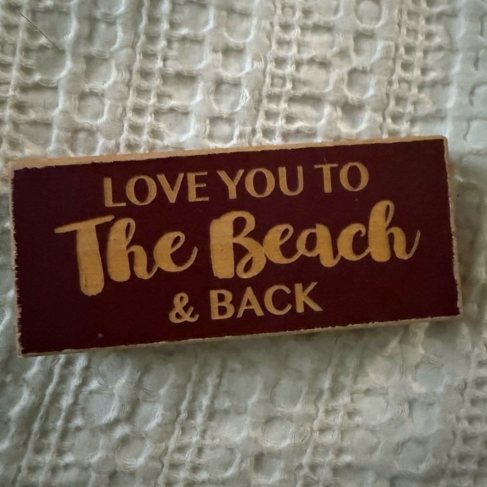 Beach-Themed Decorative Sign